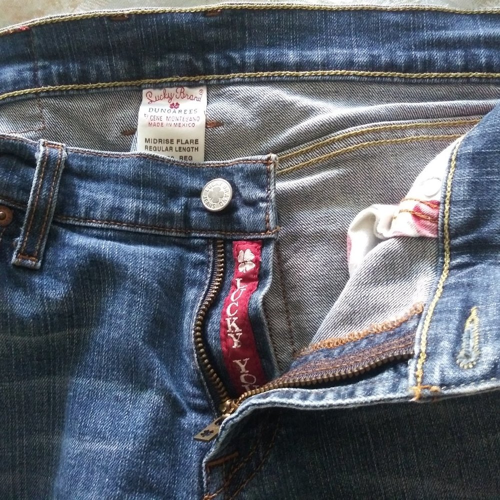 Lucky Jeans